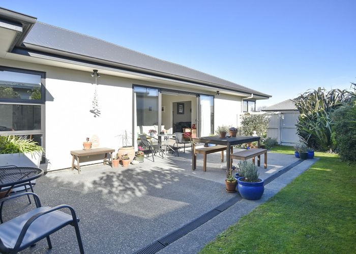  at 90 Aston Drive, Waimairi Beach, Christchurch