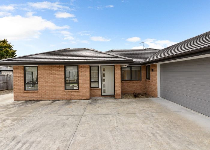  at 6 Mistry Place, Harrowfield, Hamilton