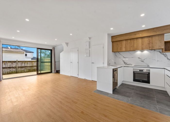  at 17C Swaffield Road, Papatoetoe, Manukau City, Auckland