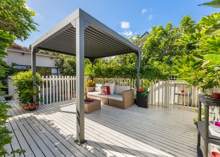  at 128 West Harbour Drive, West Harbour, Waitakere City, Auckland