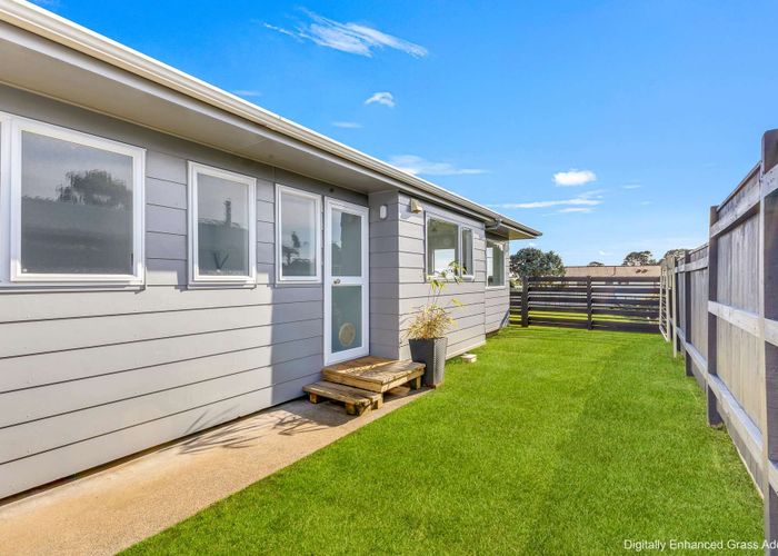  at 1/58 Riversdale Drive, Merrilands, New Plymouth, Taranaki