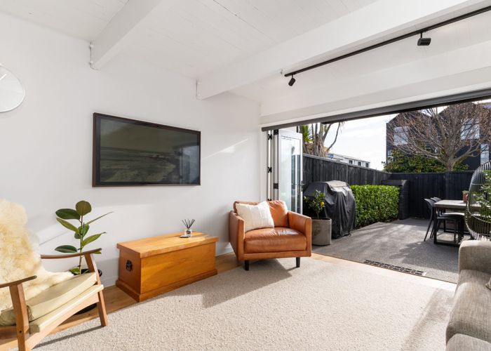  at 1/18 Salisbury Street, Christchurch Central, Christchurch