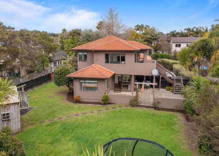  at 16 Monkton Close, Greenhithe, North Shore City, Auckland