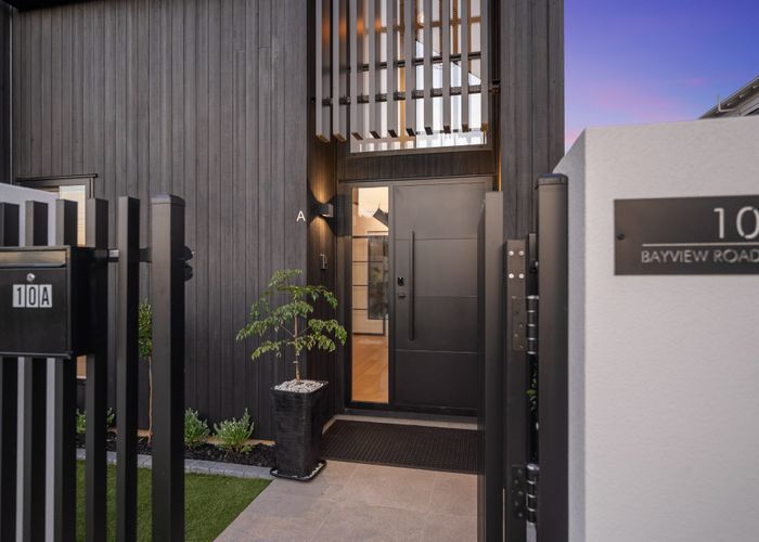  at 10A Bayview Road, Bayview, Auckland