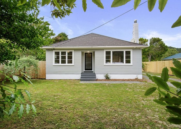  at 3 Wood Street, Wainuiomata, Lower Hutt, Wellington