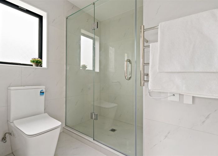  at 141E Russell Road, Manurewa, Auckland