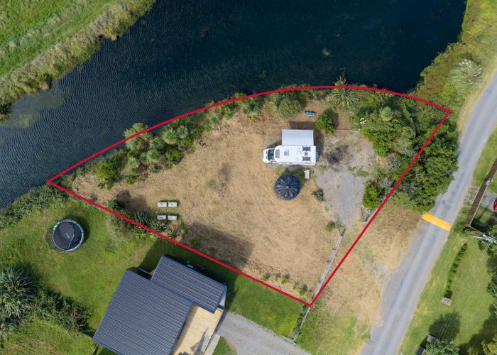  at 44 Kapiti Lane, Otaki Beach, Kapiti Coast, Wellington