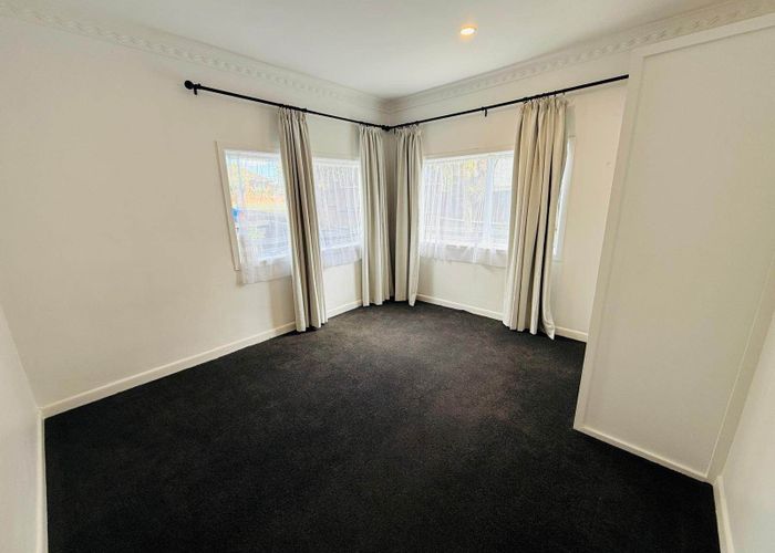  at 1/10 Wood Street, Papakura, Auckland