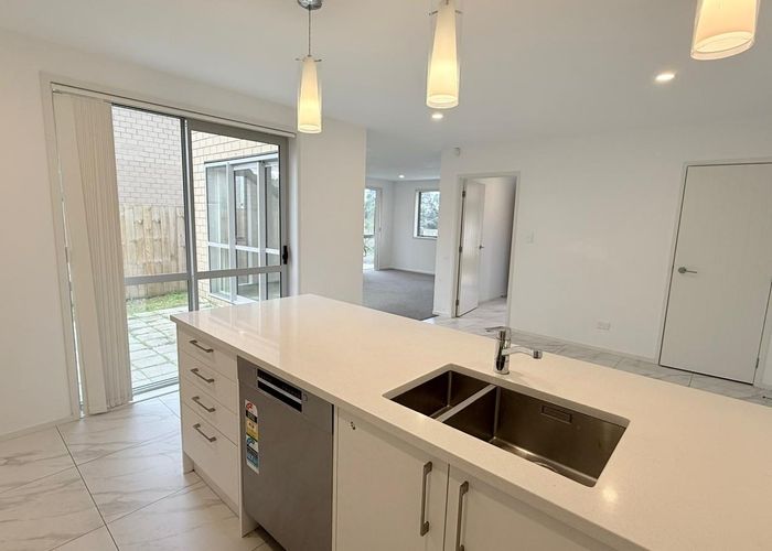  at 47B Lynwood Rd, New Lynn, Waitakere City, Auckland