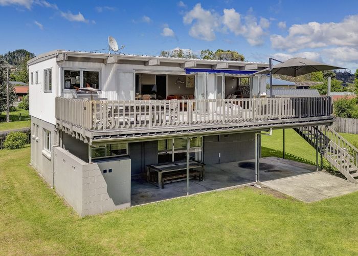  at 4 Hardy Place, Cooks Beach, Whitianga