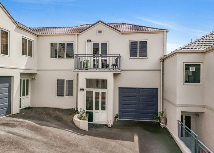  at 22C Hunter Street, Hamilton Lake, Hamilton, Waikato
