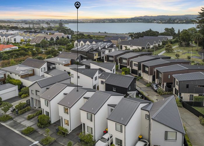  at 16 Frank Gill Road, Hobsonville, Waitakere City, Auckland