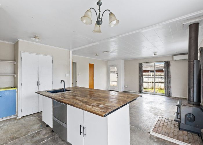  at 15 Kopi Place, Massey, Waitakere City, Auckland