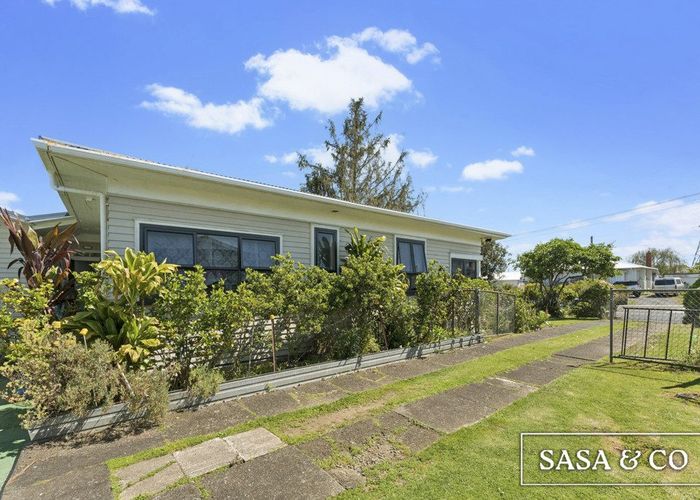  at 10 Ferguson Street, Mangere East, Manukau City, Auckland