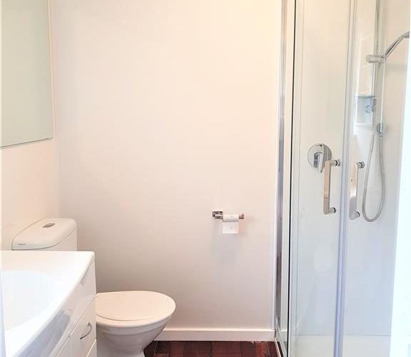  at 1/52 Exmouth Road, Northcote, North Shore City, Auckland