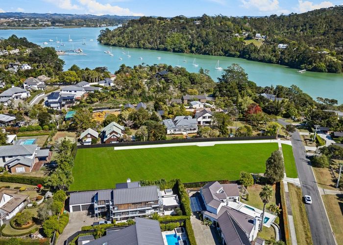  at 11 Oscar Road, Greenhithe, North Shore City, Auckland