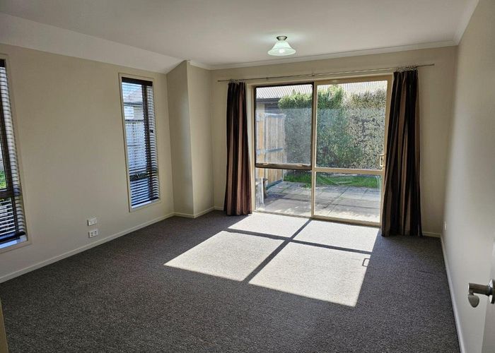  at 85 St James Drive, Huntington, Hamilton, Waikato