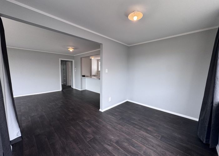  at 32 Thames Street, Roslyn, Palmerston North