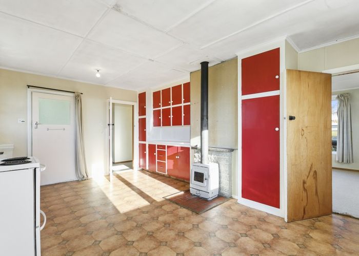  at 20 Anderson Road, Waiwera South