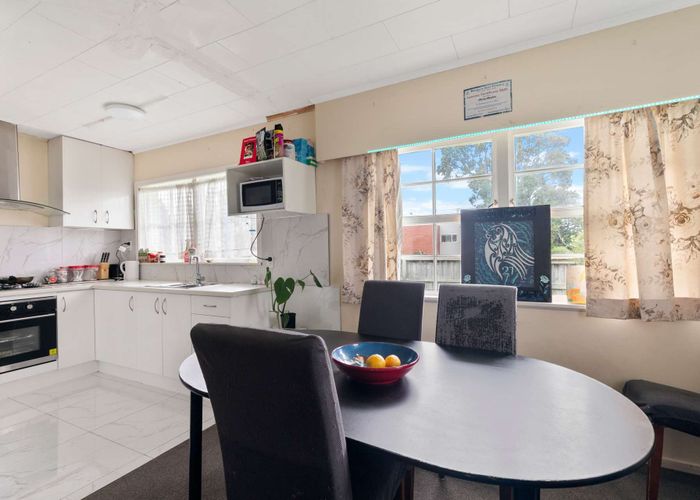  at 1/28 Alfriston Road, Manurewa East, Manukau City, Auckland