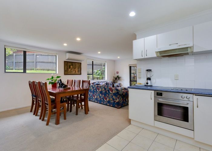  at 30 Les Marston Place, Pukekohe, Franklin, Auckland