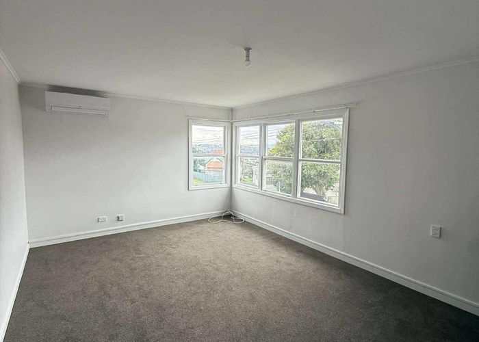  at 2/6B Durie Street, Durie Hill, Whanganui, Manawatu / Whanganui