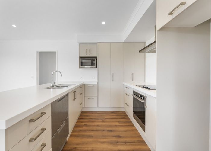  at 4 Hartley Place, Richmond