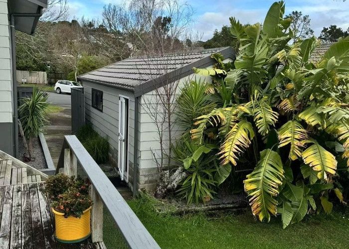  at 11 Sunward Rise, Glenfield, Auckland