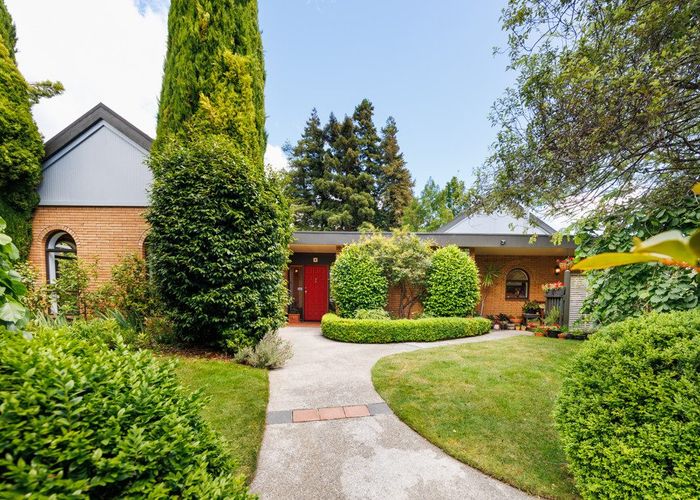  at 101 Clifton Terrace, Fitzherbert, Palmerston North, Manawatu / Whanganui