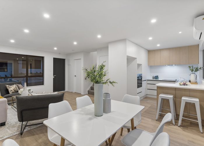  at 88A Sylvan Crescent, Te Atatu South, Auckland