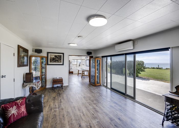  at 43 North Shore Road, Whirinaki, Hastings, Hawke's Bay