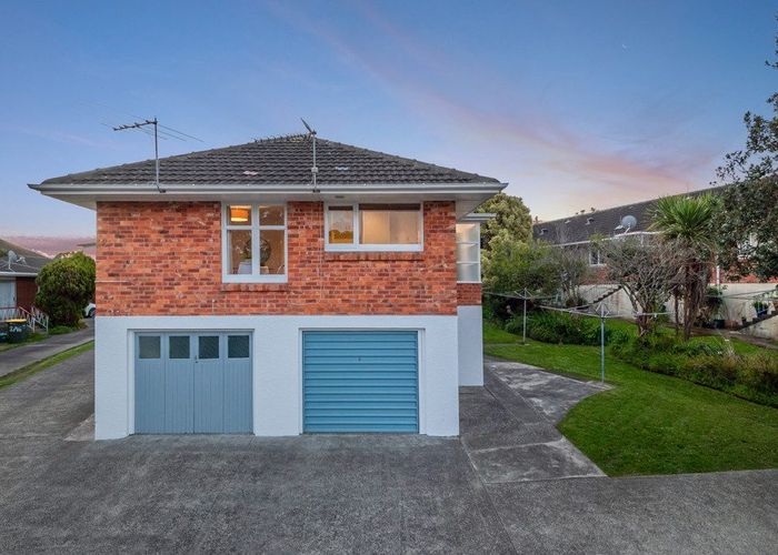  at 4/46 Jutland Road, Hauraki, North Shore City, Auckland