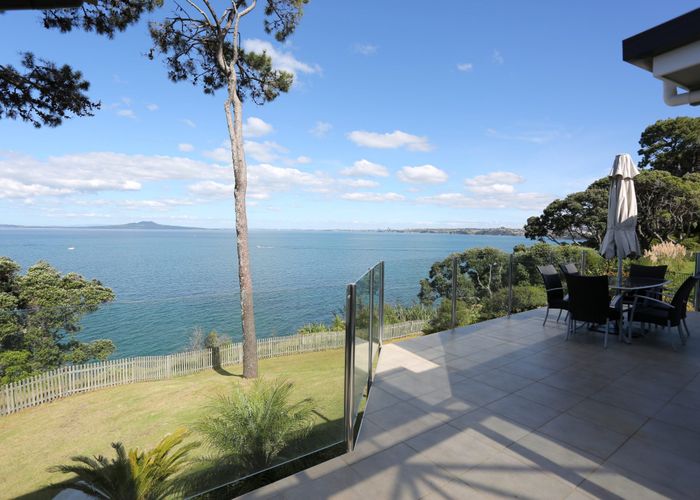  at 77 Cliff Rd, Torbay, North Shore City, Auckland