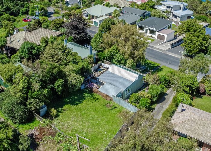  at 63 Totara Street, Ravensbourne, Dunedin