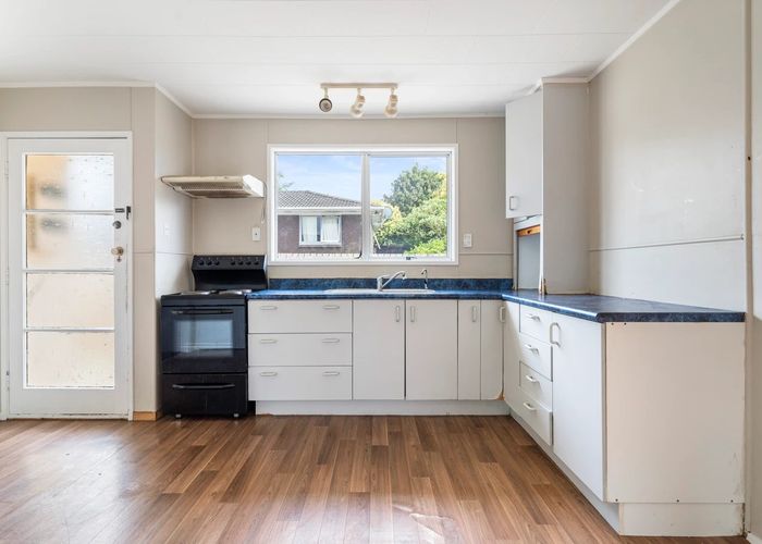  at 10 Siska Place, Wattle Downs, Auckland