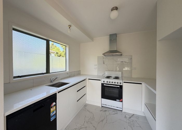  at 5A Bayside Aveune, Te Atatu Peninsula, Waitakere City, Auckland