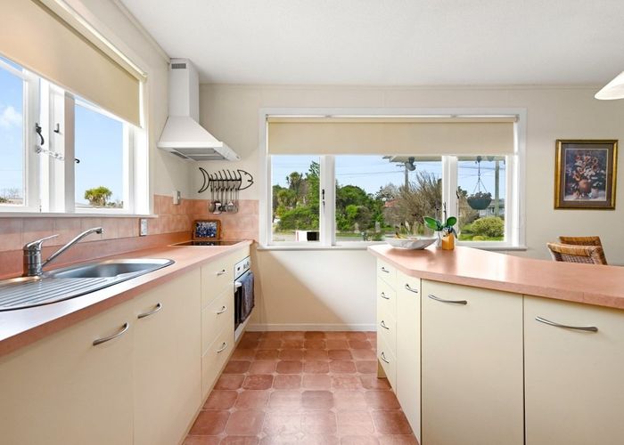  at 25 Greta Street, Glenview, Hamilton