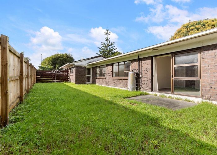  at 2/545 Weymouth Road, Weymouth, Manukau City, Auckland