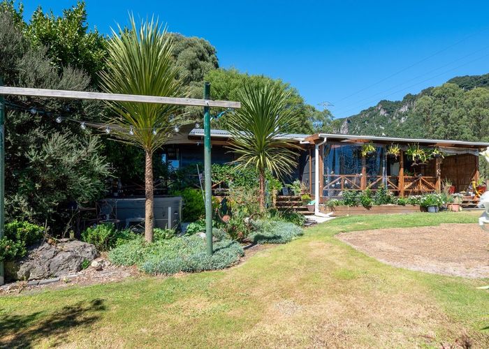  at 402 Apirana Road, Horohoro