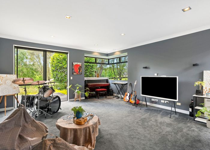  at 11 Kingscliff Rise, Dairy Flat, Rodney, Auckland