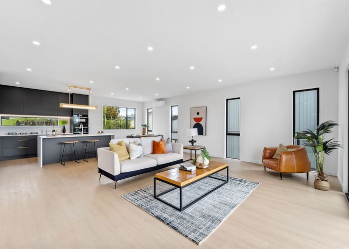  at 591B East Coast Road, Browns Bay, Auckland