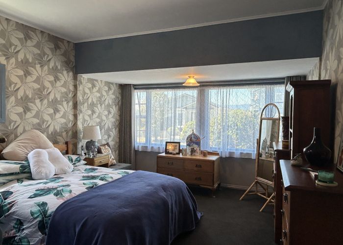  at 7 Palm Avenue, Lyall Bay, Wellington