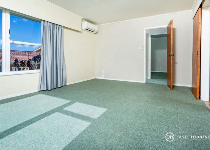 at 1/18 Anne Road, Hillcrest, North Shore City, Auckland