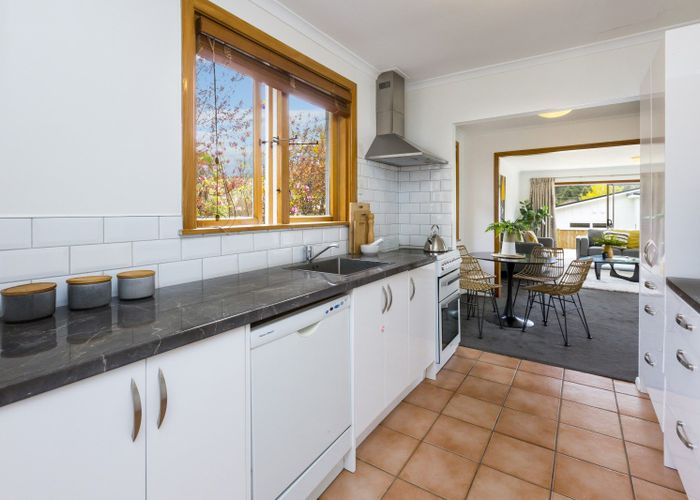  at 214 Plateau Road, Te Marua, Upper Hutt