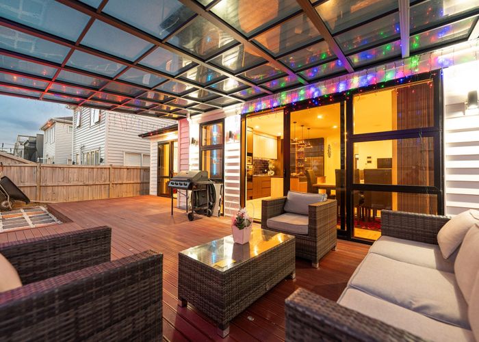  at 14 Matahae DR, Flat Bush, Auckland