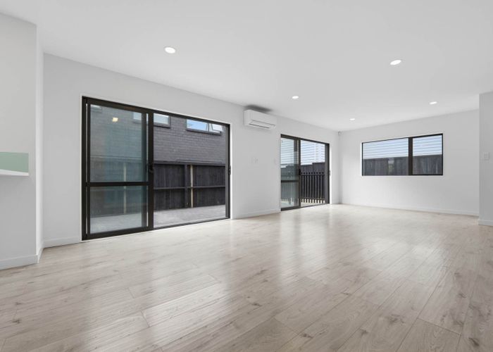  at 7C Holland Avenue, Point England, Auckland City, Auckland