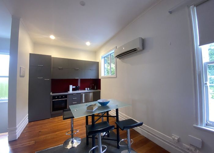  at 18B Russell Terrace, Newtown, Wellington, Wellington