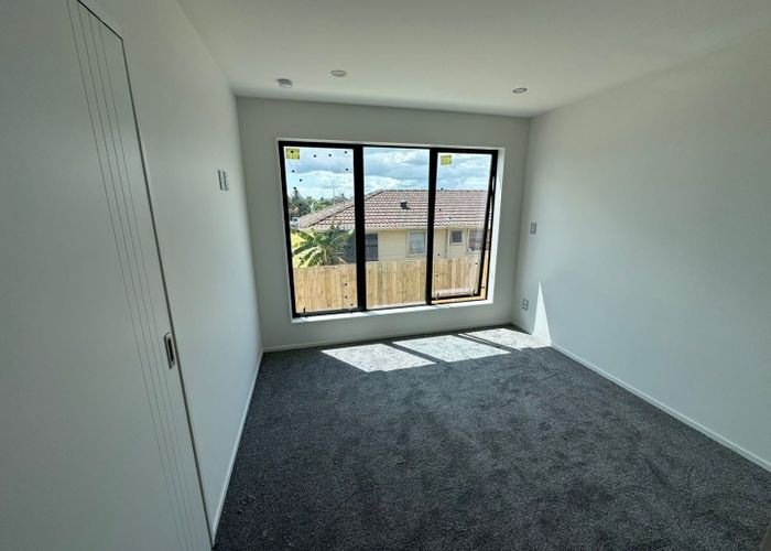  at 2/164 Mahia Road, Manurewa, Manukau City, Auckland