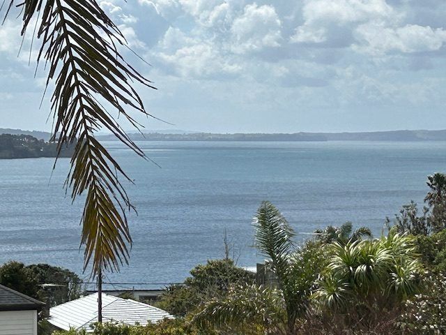  at 17 Rothesay Bay Road, Rothesay Bay, North Shore City, Auckland