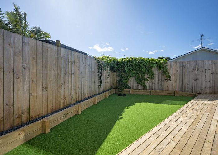  at 8/5 Grange Road, Papatoetoe, Manukau City, Auckland